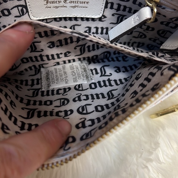 NWOT Rainbow Juicy Couture Best Seller Crossbody​ - Picture 6 of 6